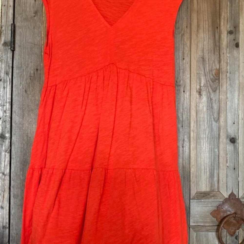 Social Standard Red, 3 tiered dress